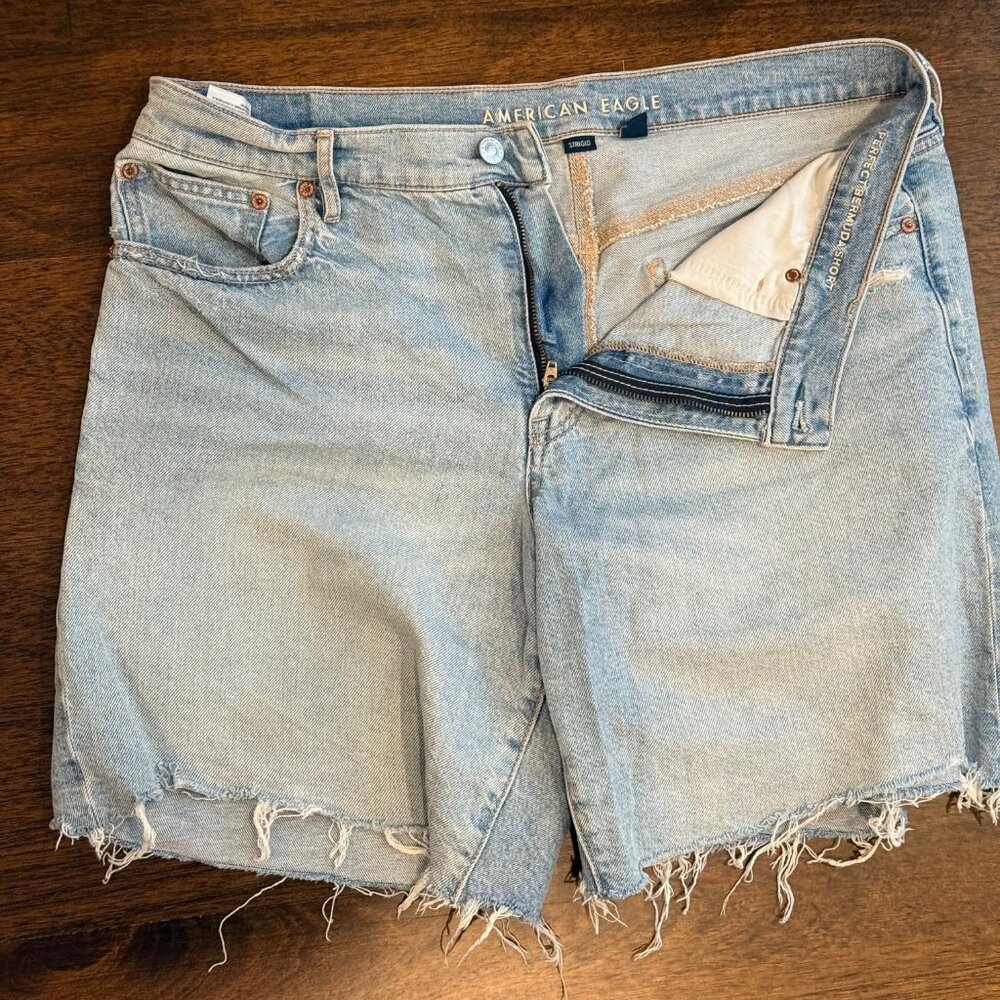 American Eagle Perfect Bermuda Short, Size 12
